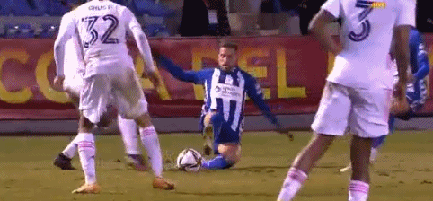 世界杯位置稳了？邮报：凯恩、贝林等五人参与英格兰队新球衣拍摄